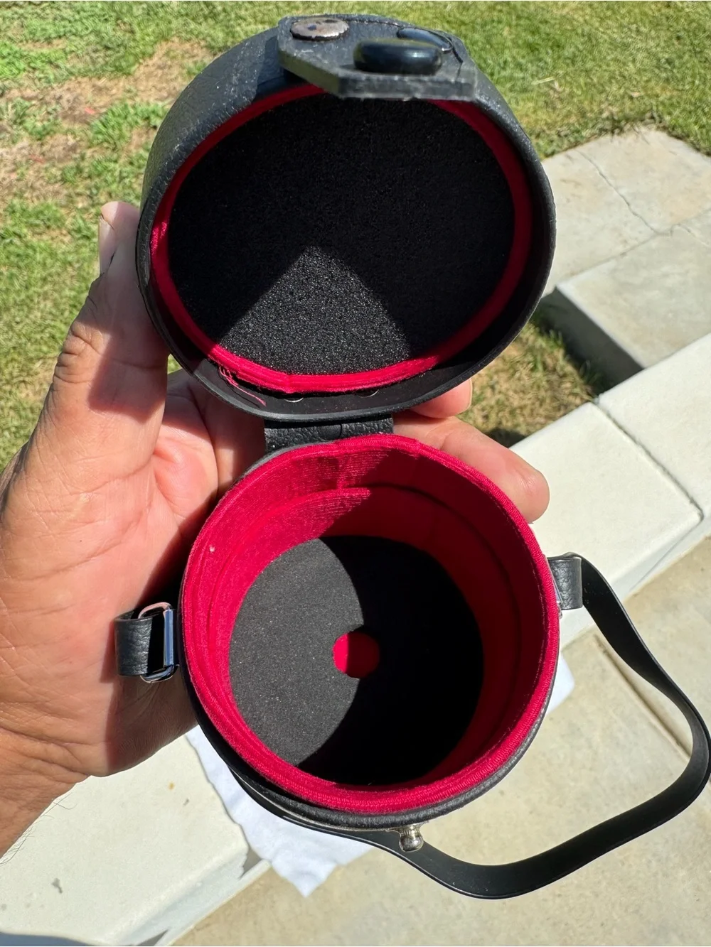 Konica 28mm f/3.5 Leather Lens Case in Black
